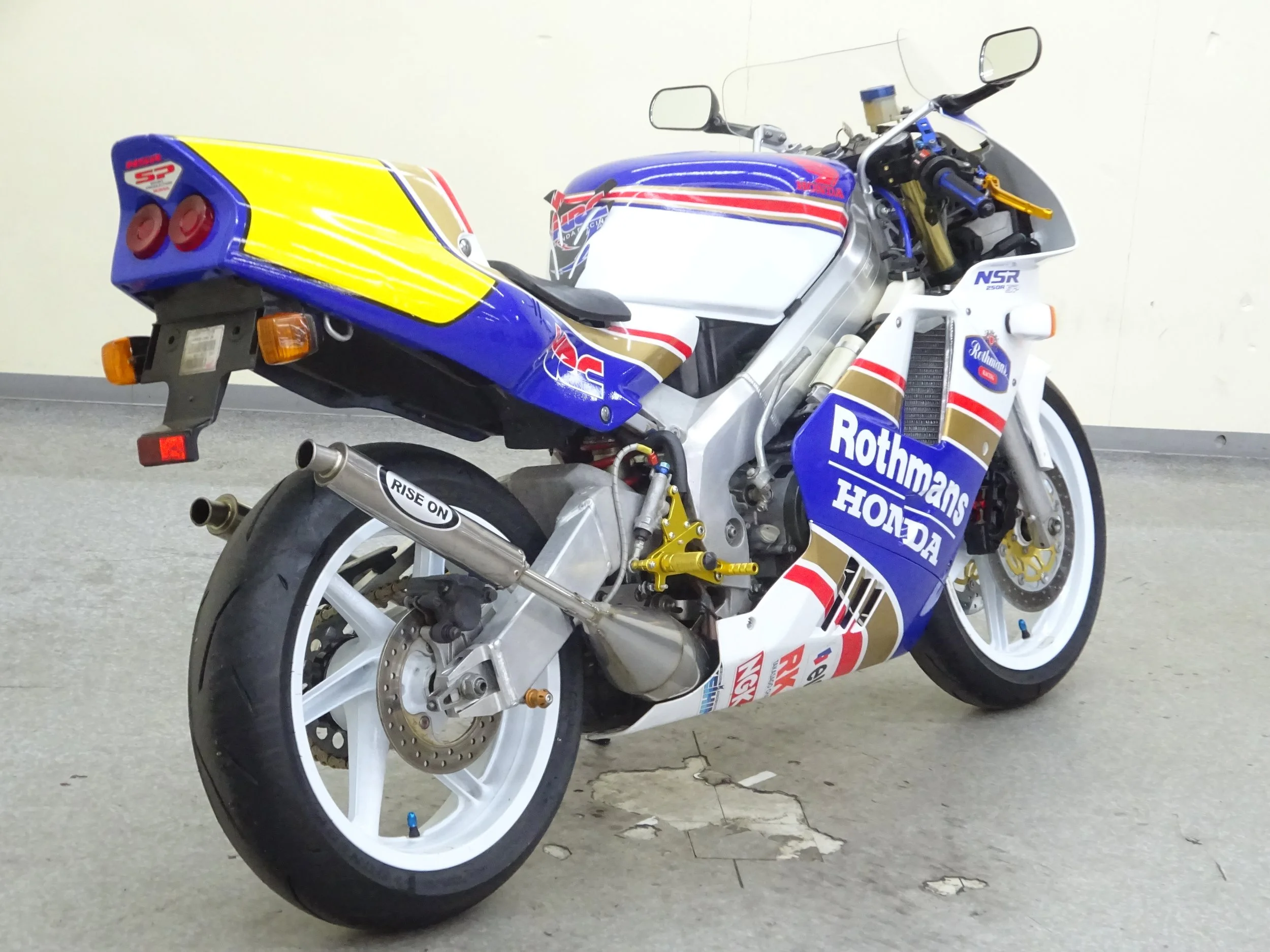Moto2 Imports